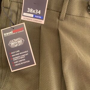 Travel Smart Roundtree & York dress pants